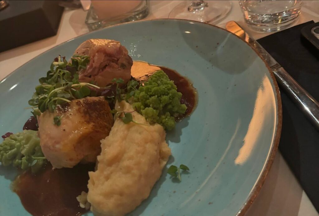 Instagram post from weingut.rauen. This post is in position 8.