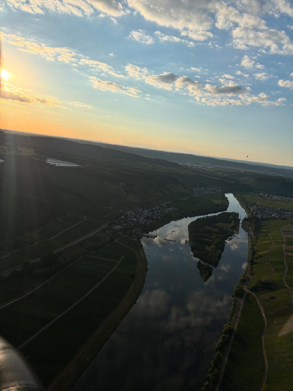 Instagram post from weingut.rauen. This post is in position 6.