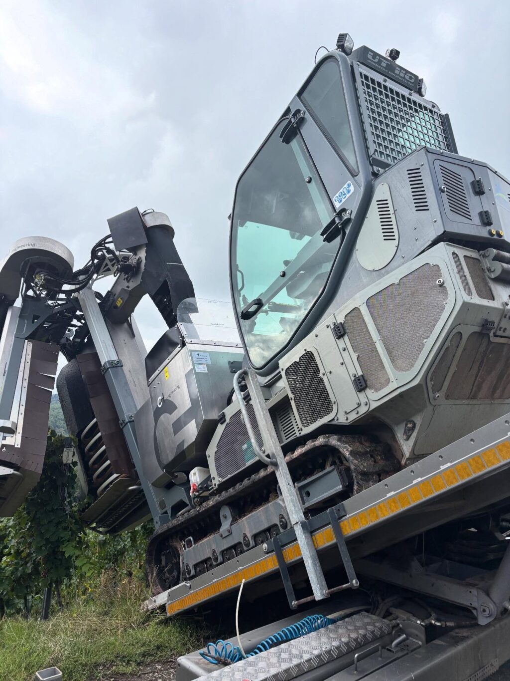 Instagram post from weingut.rauen. This post is in position 7.