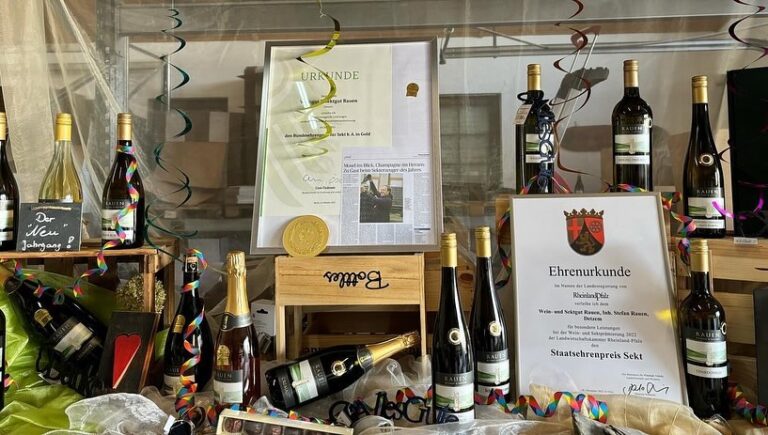 Instagram post from weingut.rauen. This post is in position 16.