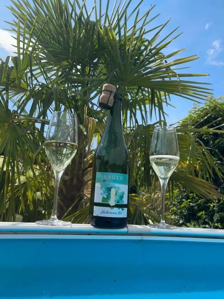 Instagram post from weingut.rauen. This post is in position 1.