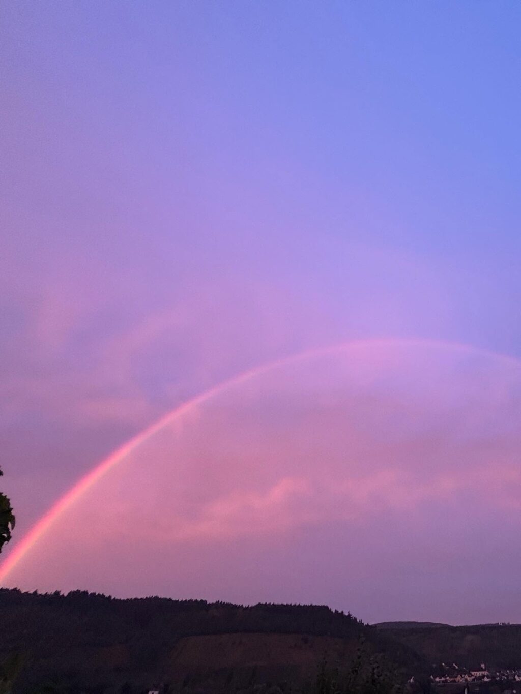 Instagram post from weingut.rauen. This post is in position 3.