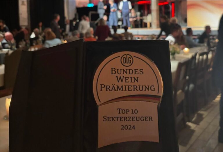 Instagram post from weingut.rauen. This post is in position 15.