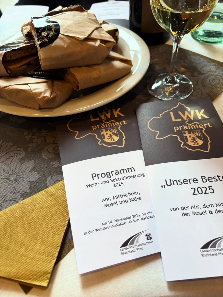 Instagram post from weingut.rauen. This post is in position 2.