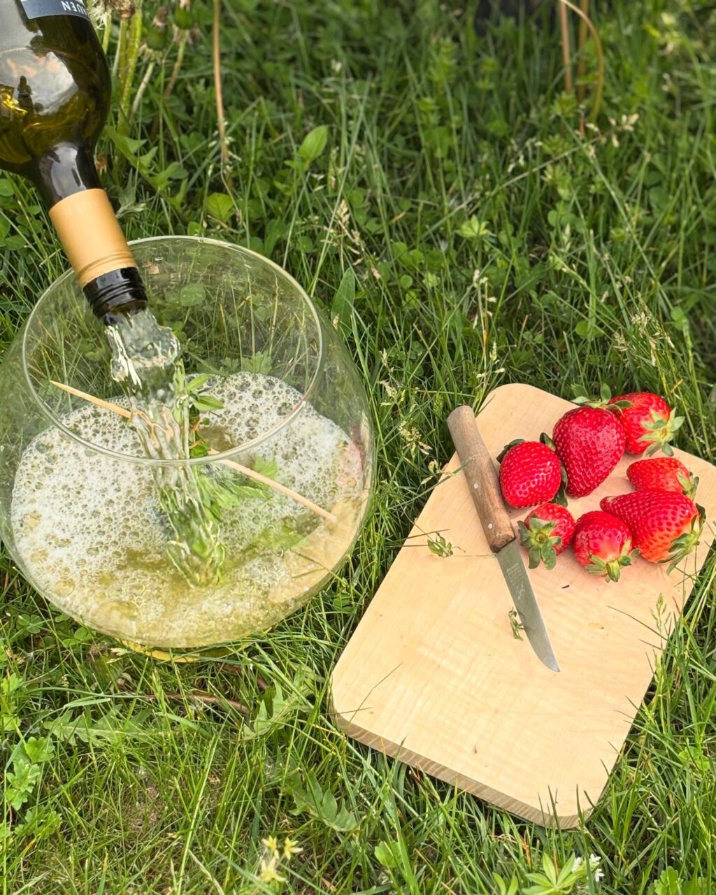 Instagram post from weingut.rauen. This post is in position 3.