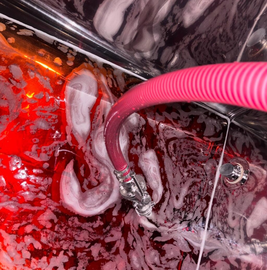 Instagram post from weingut.rauen. This post is in position 1.